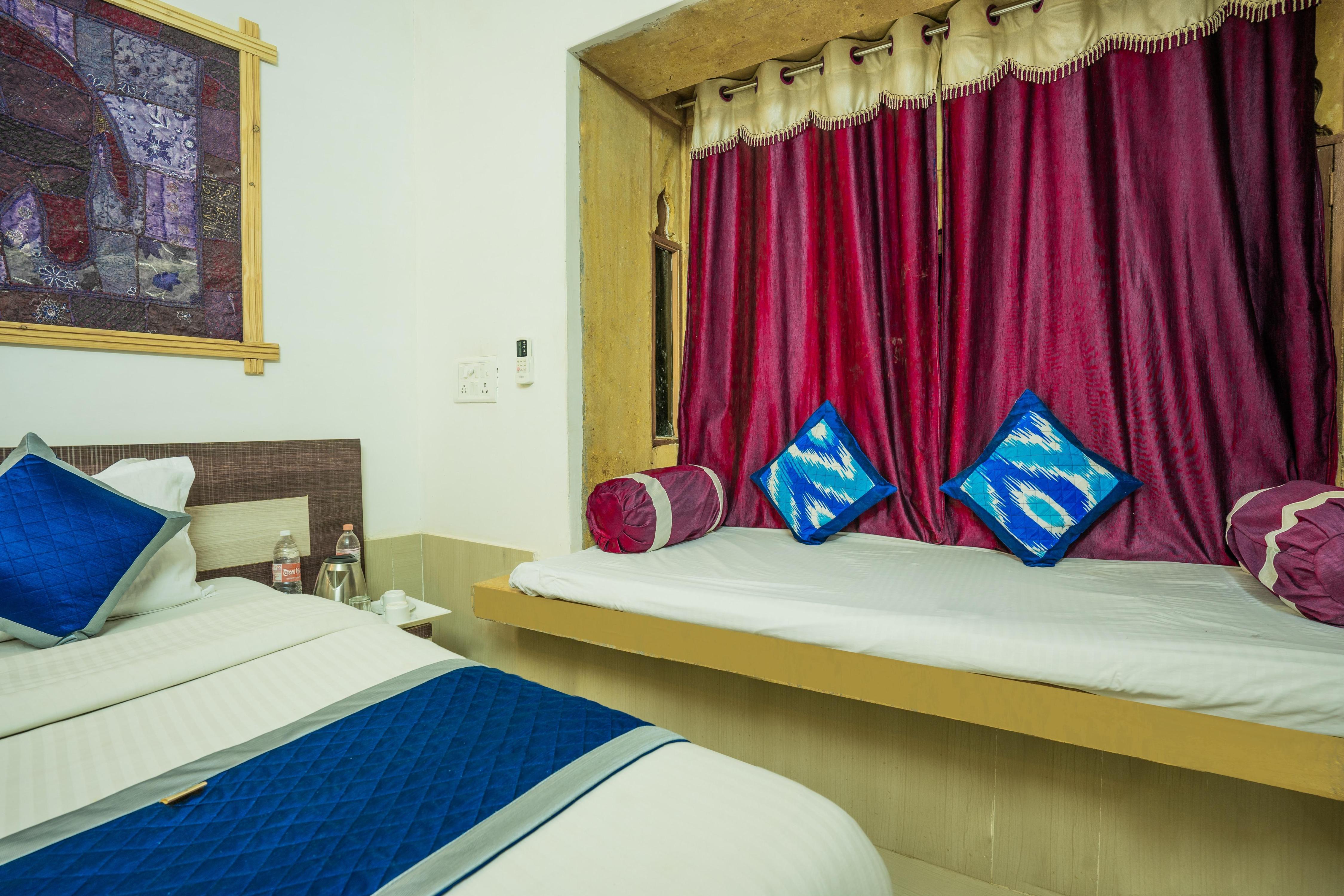 Hotel Maru Villa Jaisalmer - Tap to explore photos