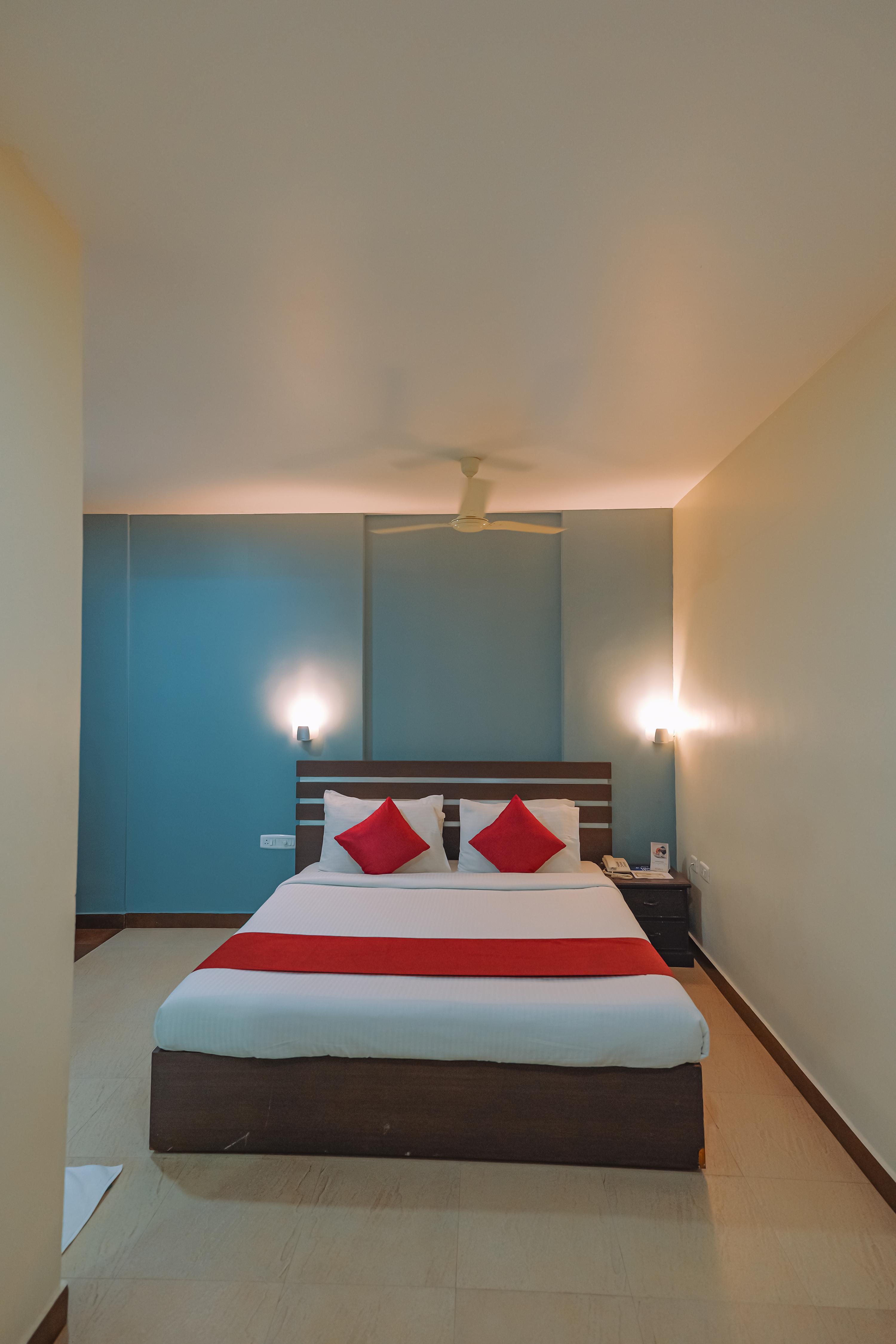 CLUB 7 Hotel Room Type - Executive Room