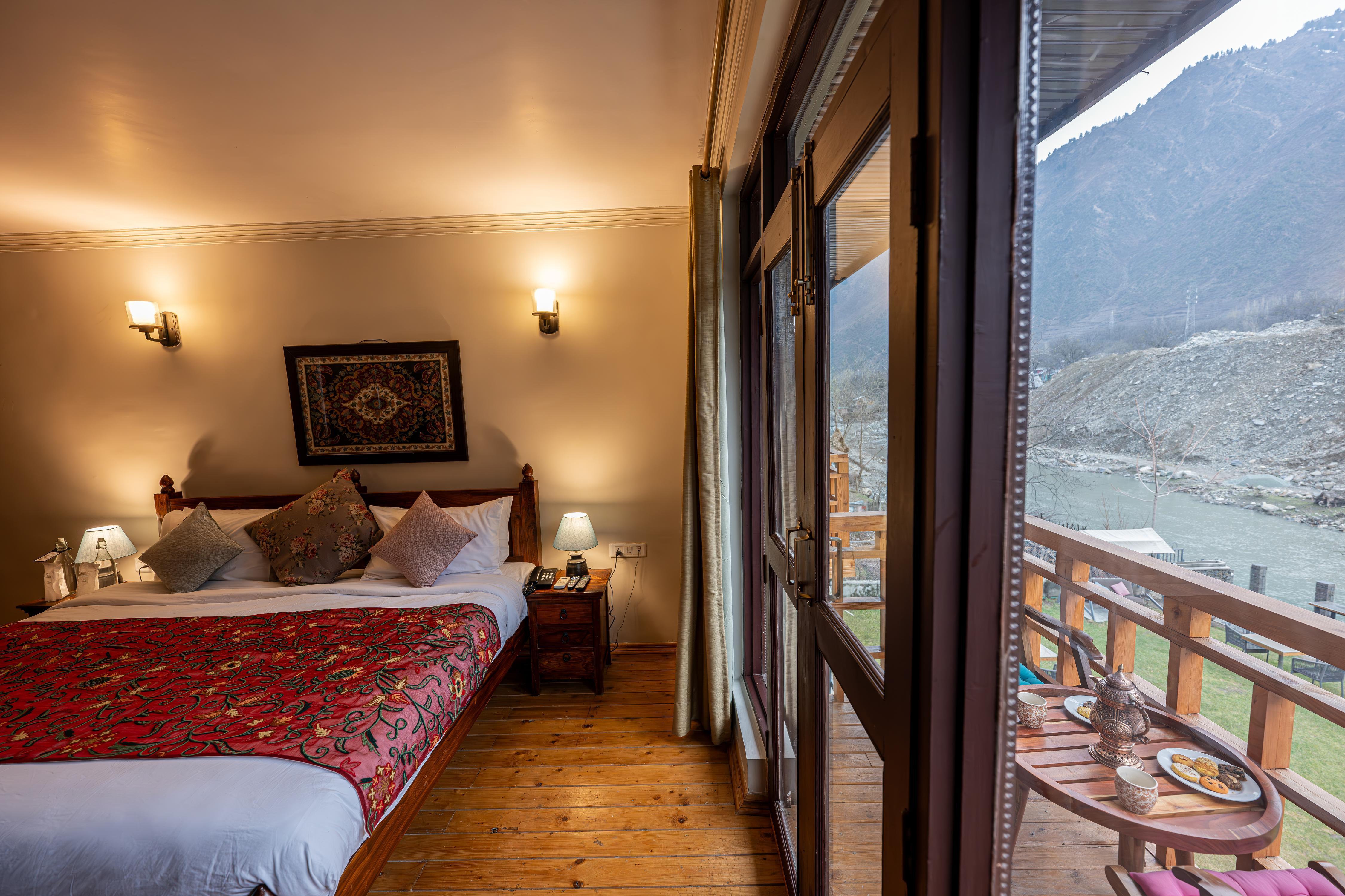 The Villa Himalaya Room Type - Superior Balcony Room (River View)