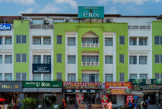 Le ROI, Jammu@ Tawi Railway Station