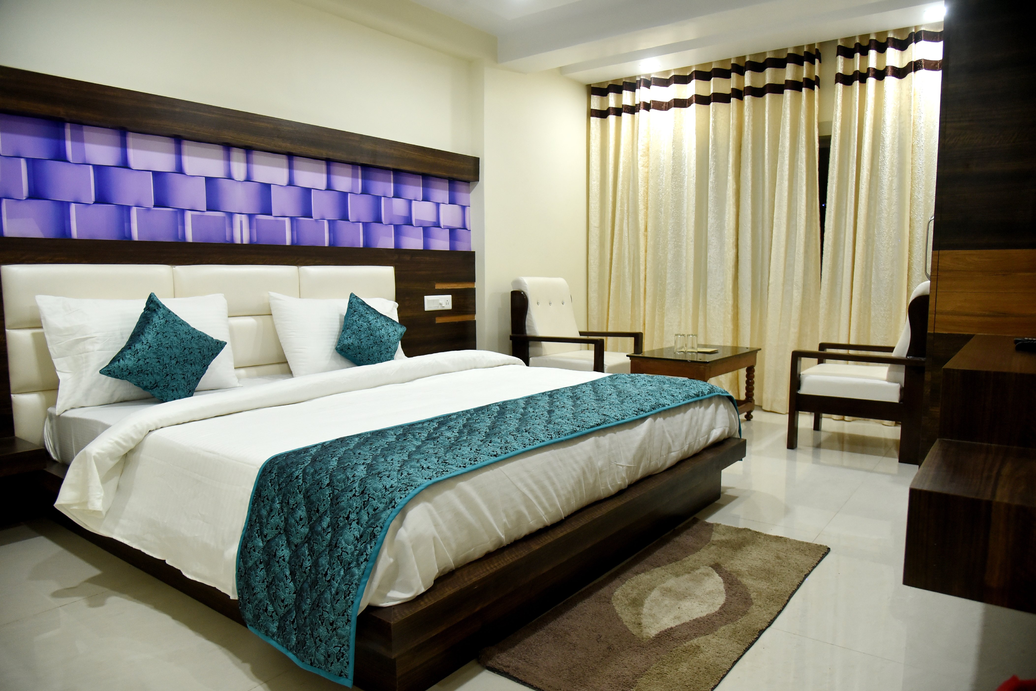 Hotel Jatashankar Palace - Tap to explore photos