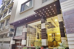 Hotel Royals Grand Galaxy