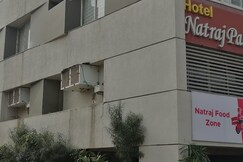 HOTEL NATRAJ PALACE
