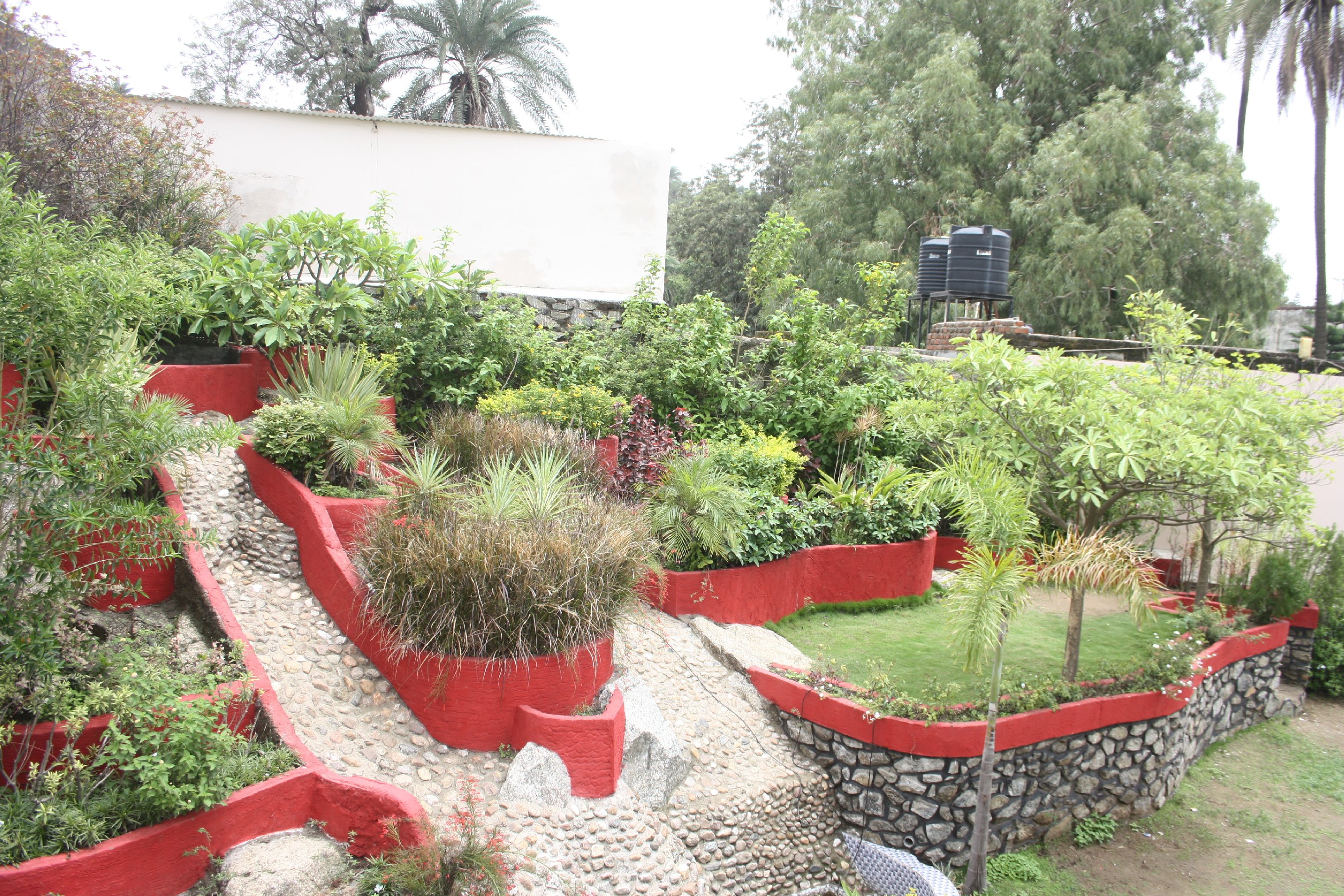 Hotel Dev Residency, 350 Meters from Nakki lake - Tap to explore photos