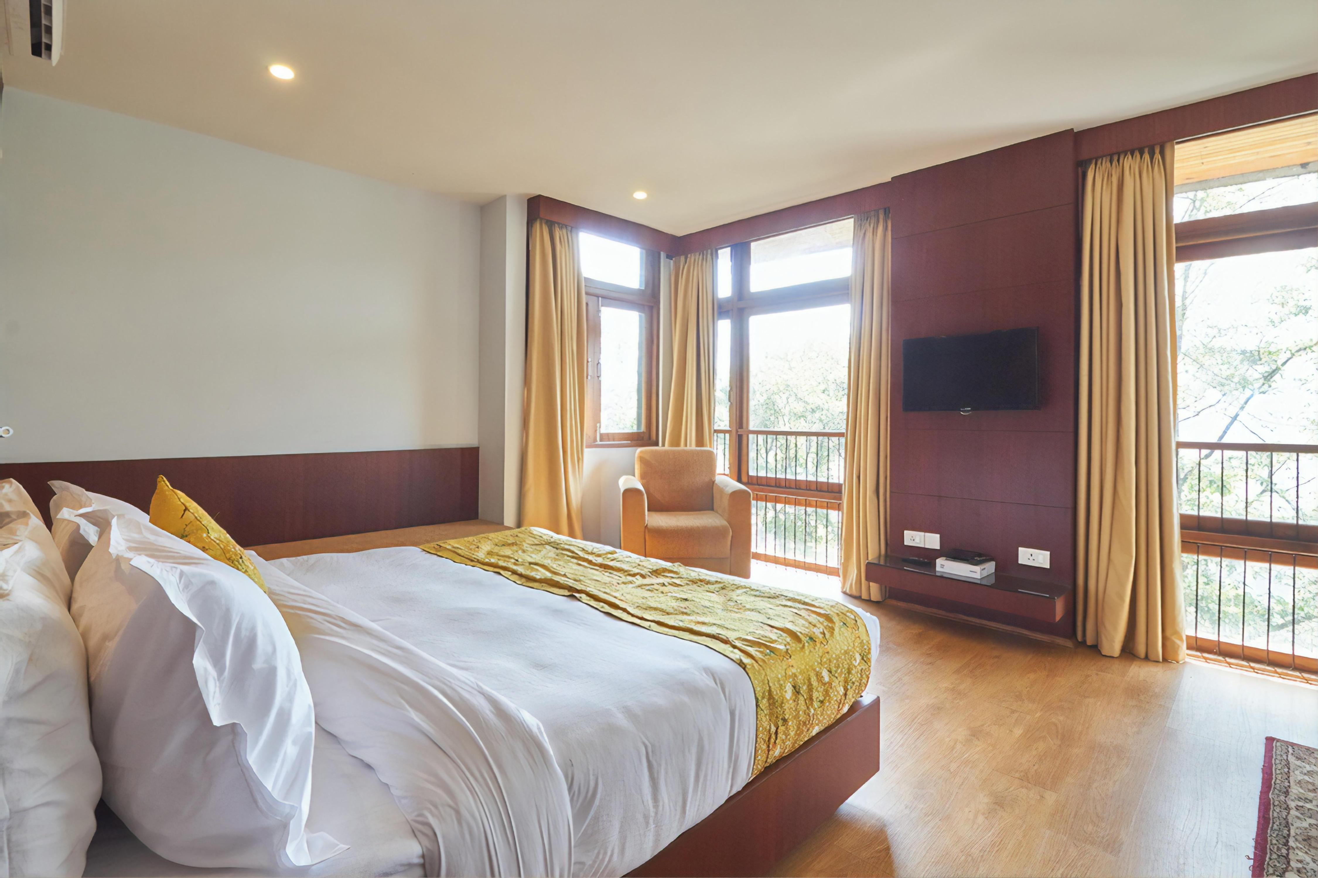 The Golden Crest Room Type - Premium View Room