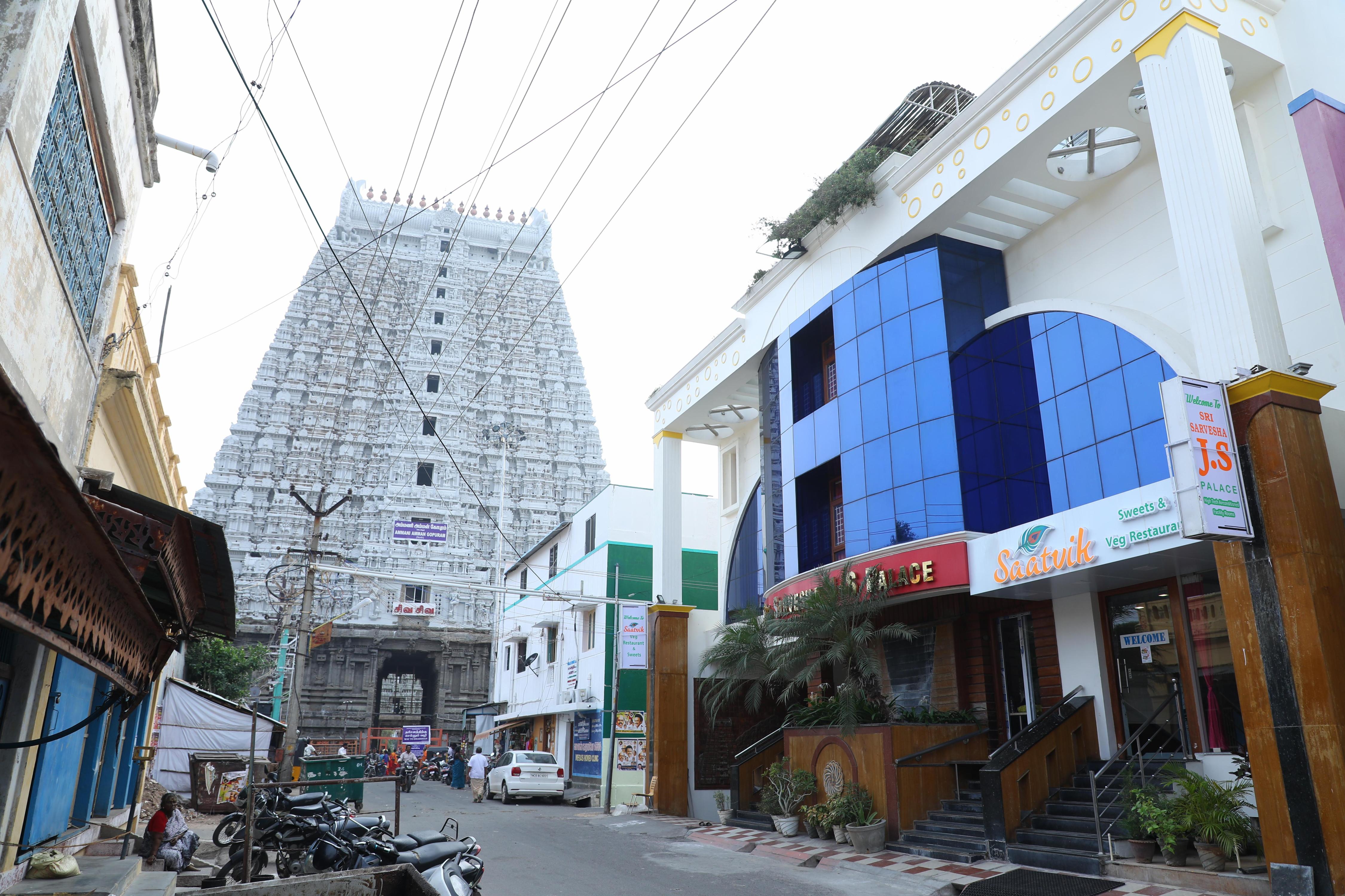 Sri Sarvesha j.s Palace - Tap to explore photos
