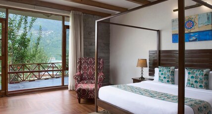Larisa Resort Manali Room Type - Deluxe Room with Private Sit-Out Area and Mountain View