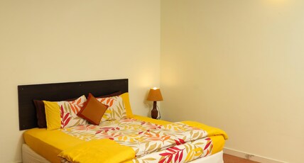 CopperHill Luxury Homestay I Rooms & Restaurant Room Type - Premium A/C Room With Bathtub