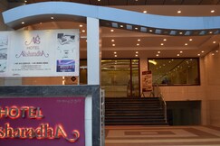 Hotel Aksharadha
