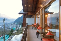Holiday Heights & Spa Manali
