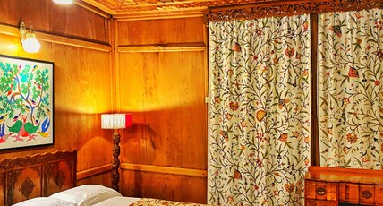 Houseboat Omar Khayam Room Type - Standard Room