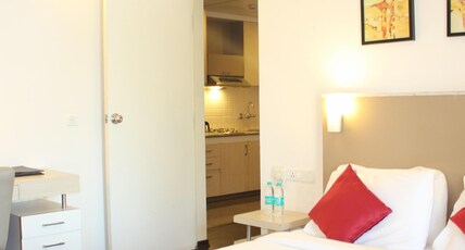 AMC Comforts | Suites & Rooms Room Type - Luxury Suite Room