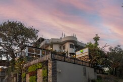 Hotel Sudhir New ( 900 metres from Nakki lake )