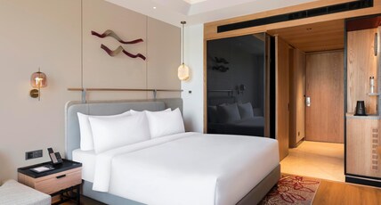 The Aarlis Hotel Panchkula Chandigarh, Vignette Collection by IHG Room Type - King Deluxe Accessible
