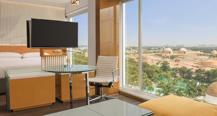 Renaissance Lucknow Hotel, Gomti Nagar Room Type - Studio Suite, 1 King, Riverfront