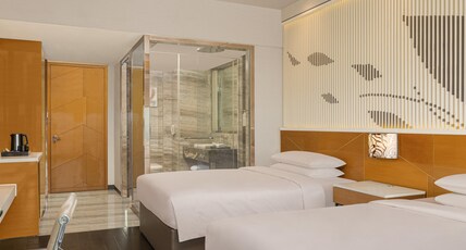 Renaissance Lucknow Hotel, Gomti Nagar Room Type - Guest Room, 2 Twin, High Floor