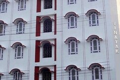 HOTEL VINAYAK & RESTAURANT PAMM