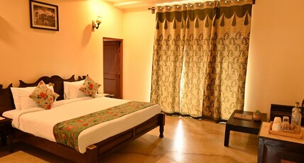THE SHERGARH RANTHAMBHORE Room Type - Deluxe Room THE SHERGARH RANTHAMBHORE Room Type - Deluxe Room