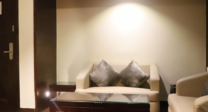 Vijay Intercontinental Room Type - Luxury Suite room
