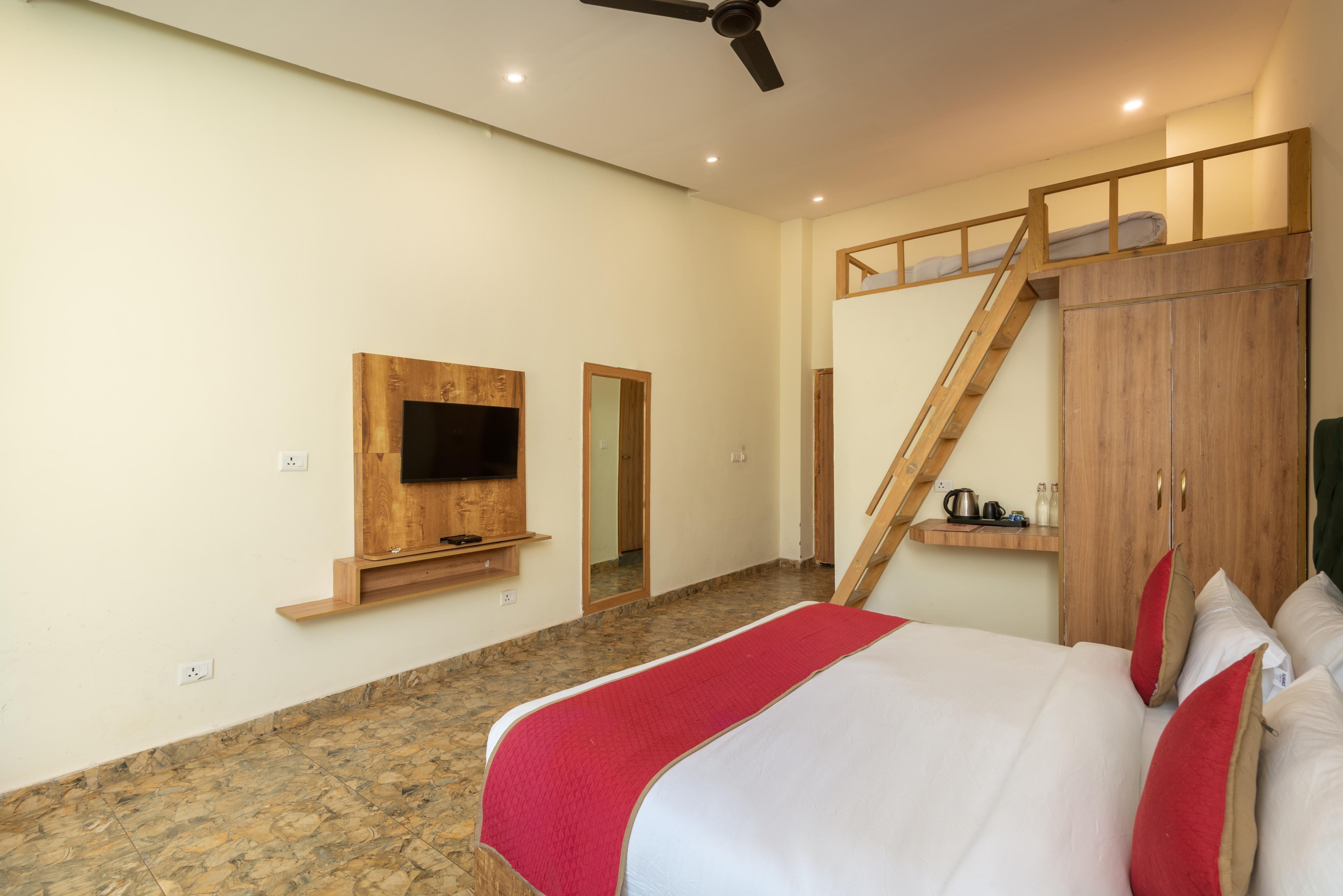 The Roar Resort Room Type - Sambar Room with Bunk Bed