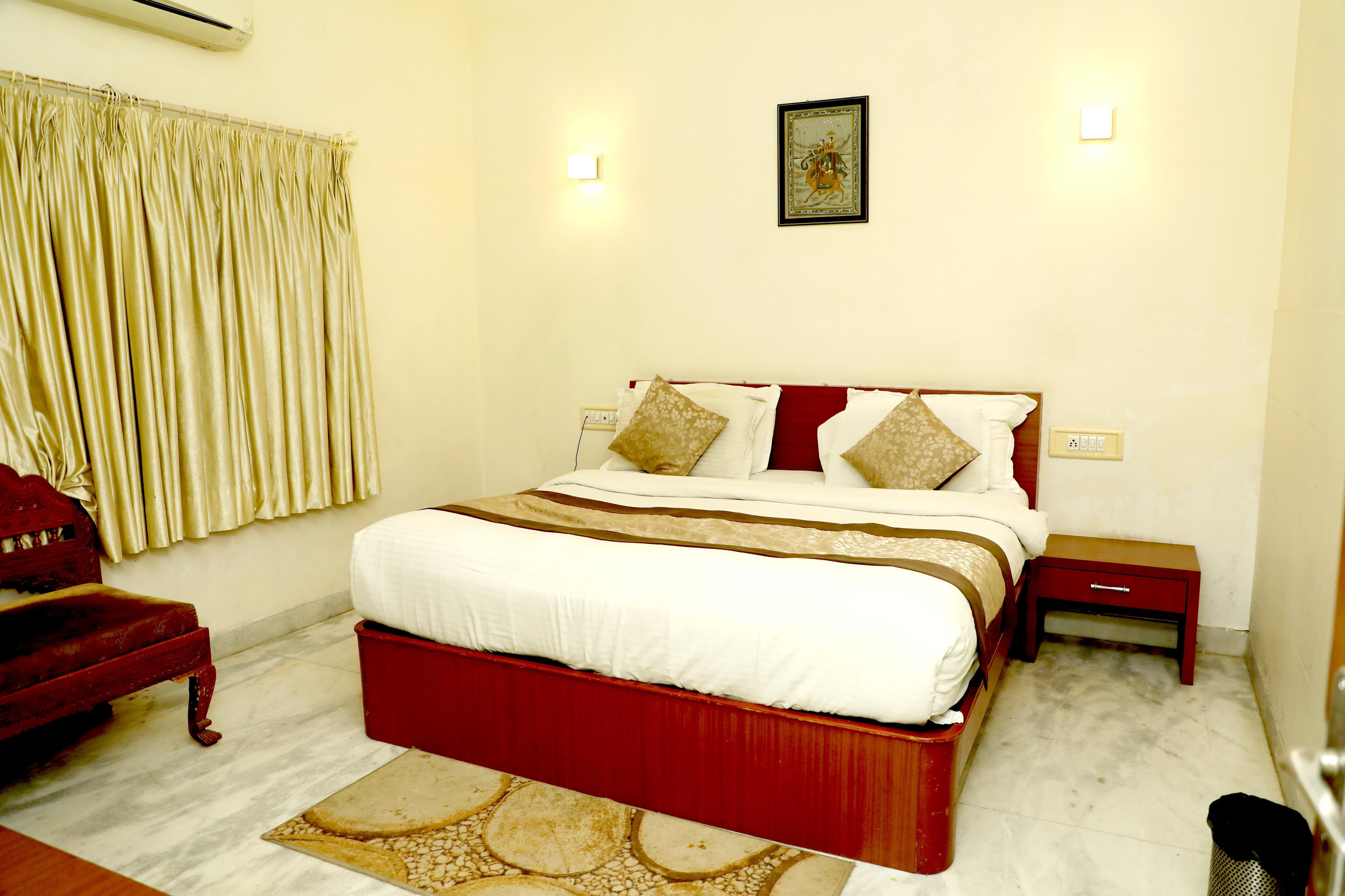 The Grand Atithi Hotel