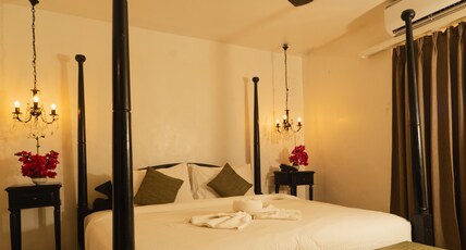 Fort Tiracol Goa Room Type - Deluxe Sea View Room