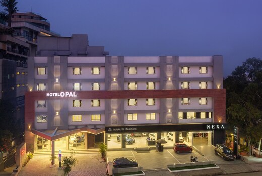 Hotel Opal