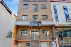Address of Rajmora Marit Hotel Agra