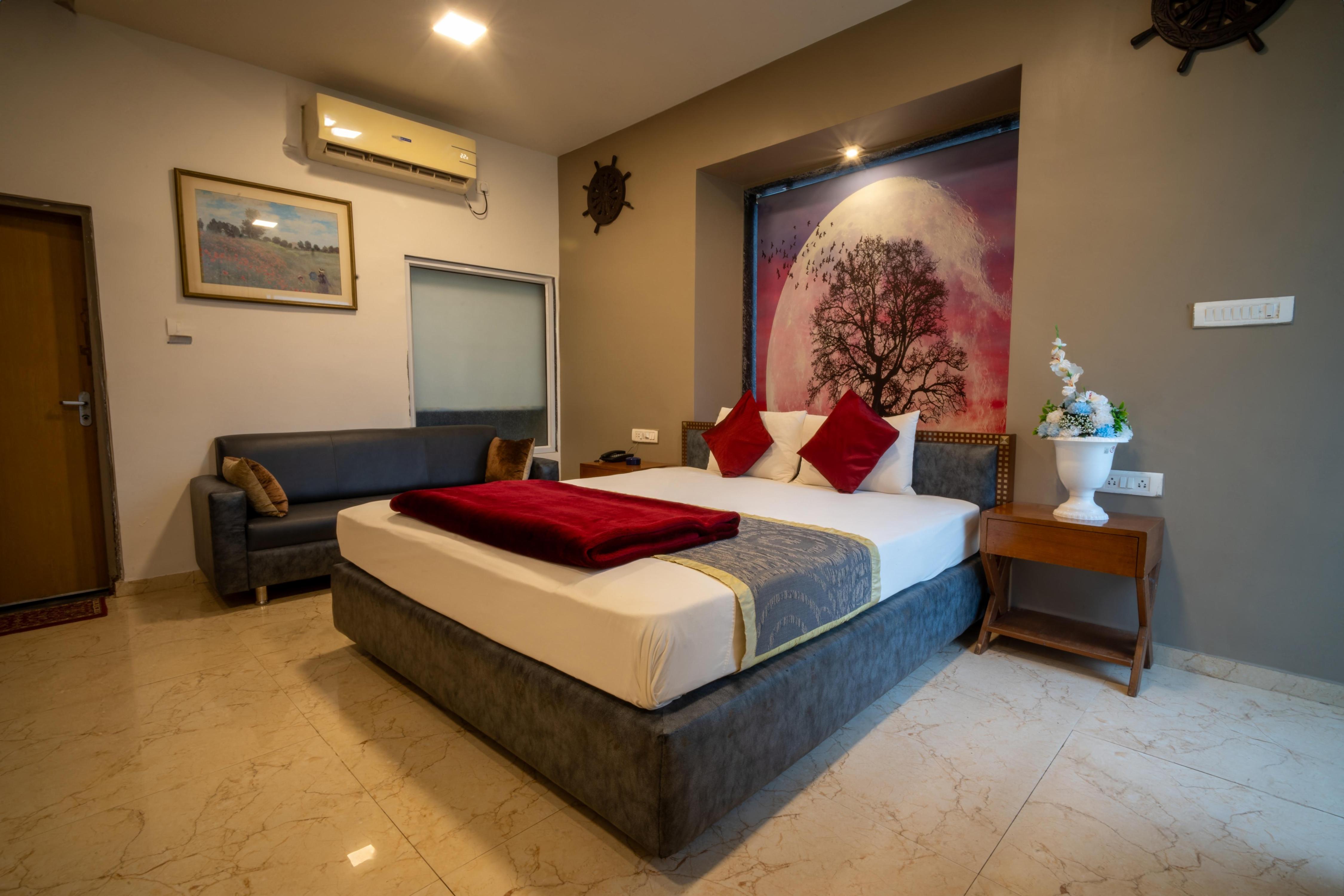 HOTEL NATRAJ & RESORT ( 17 kms away from Gandhinagar ) - Tap to explore photos