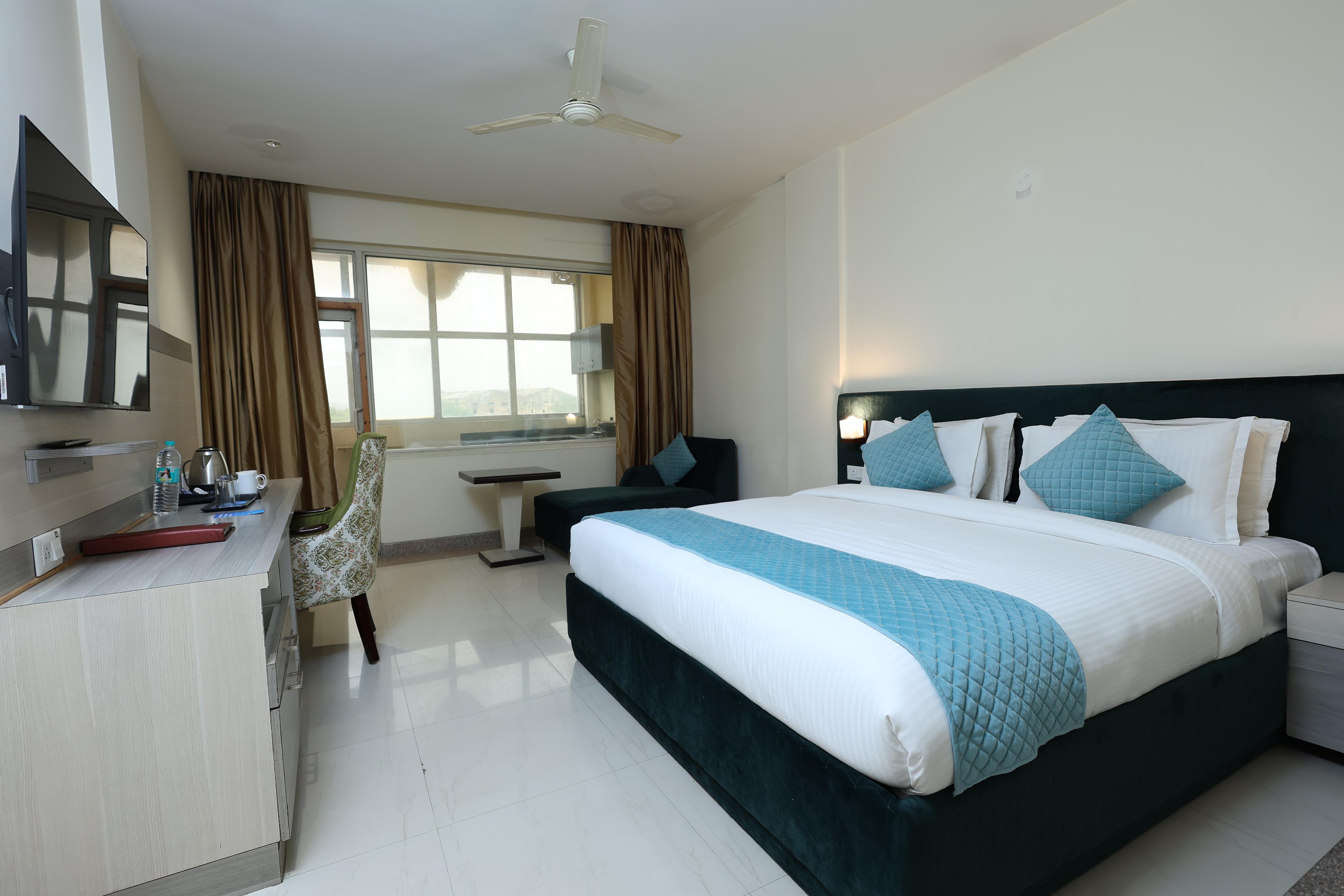 Days Hotel by Wyndham Neemrana - Tap to explore photos