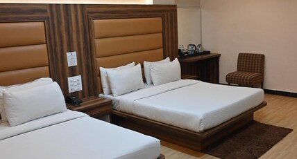 Hotel Sai Yatri  Room Type - Temple Facing Family Ac Room for 4