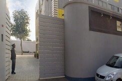 Hotel Vrindavan Palace