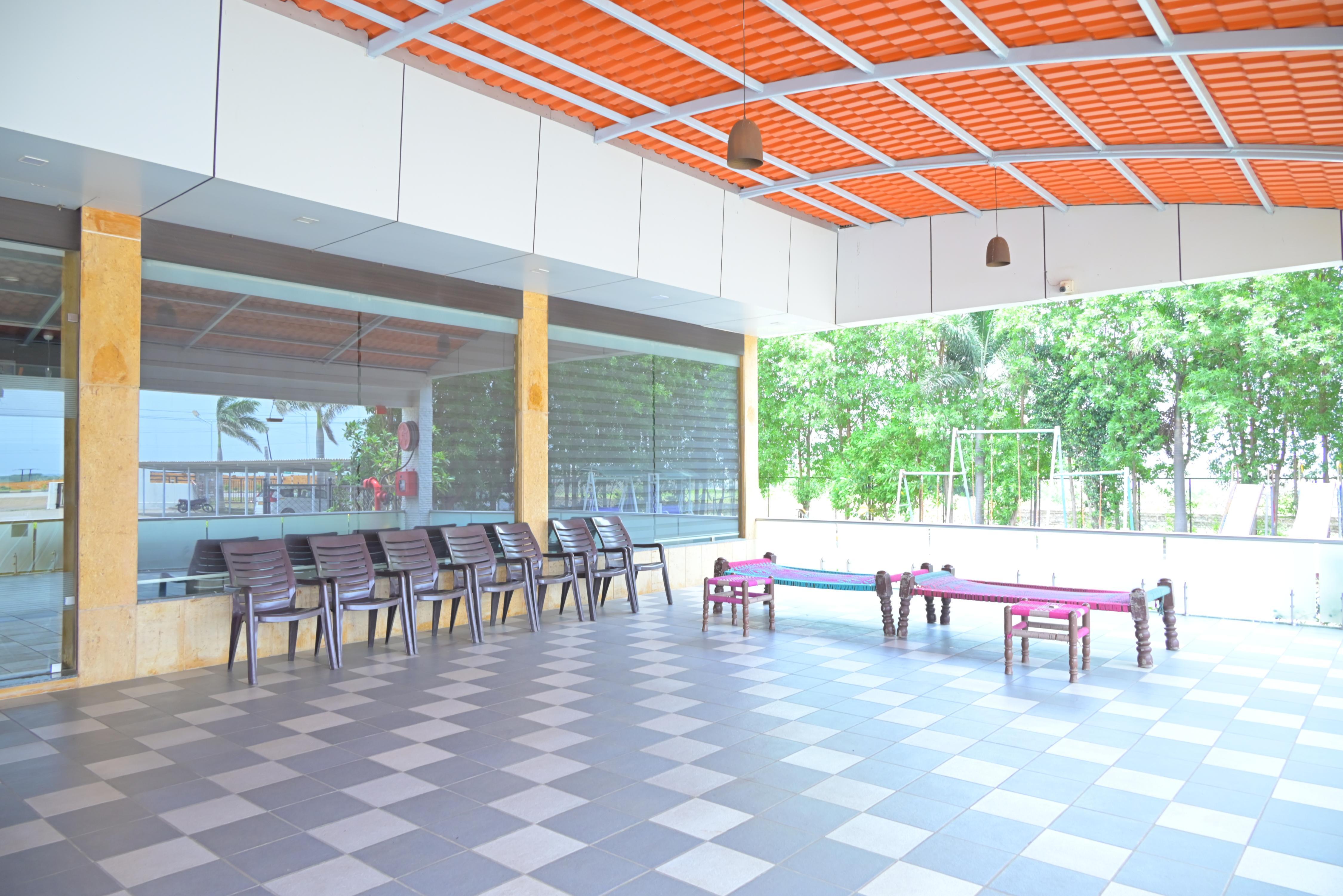 Hotel Darshan - Tap to explore photos