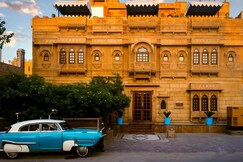 Address of Hotel Heritage House