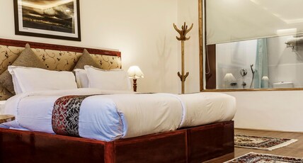 The Hotel Himalaya Room Type - Deluxe Room The Hotel Himalaya Room Type - Deluxe Room