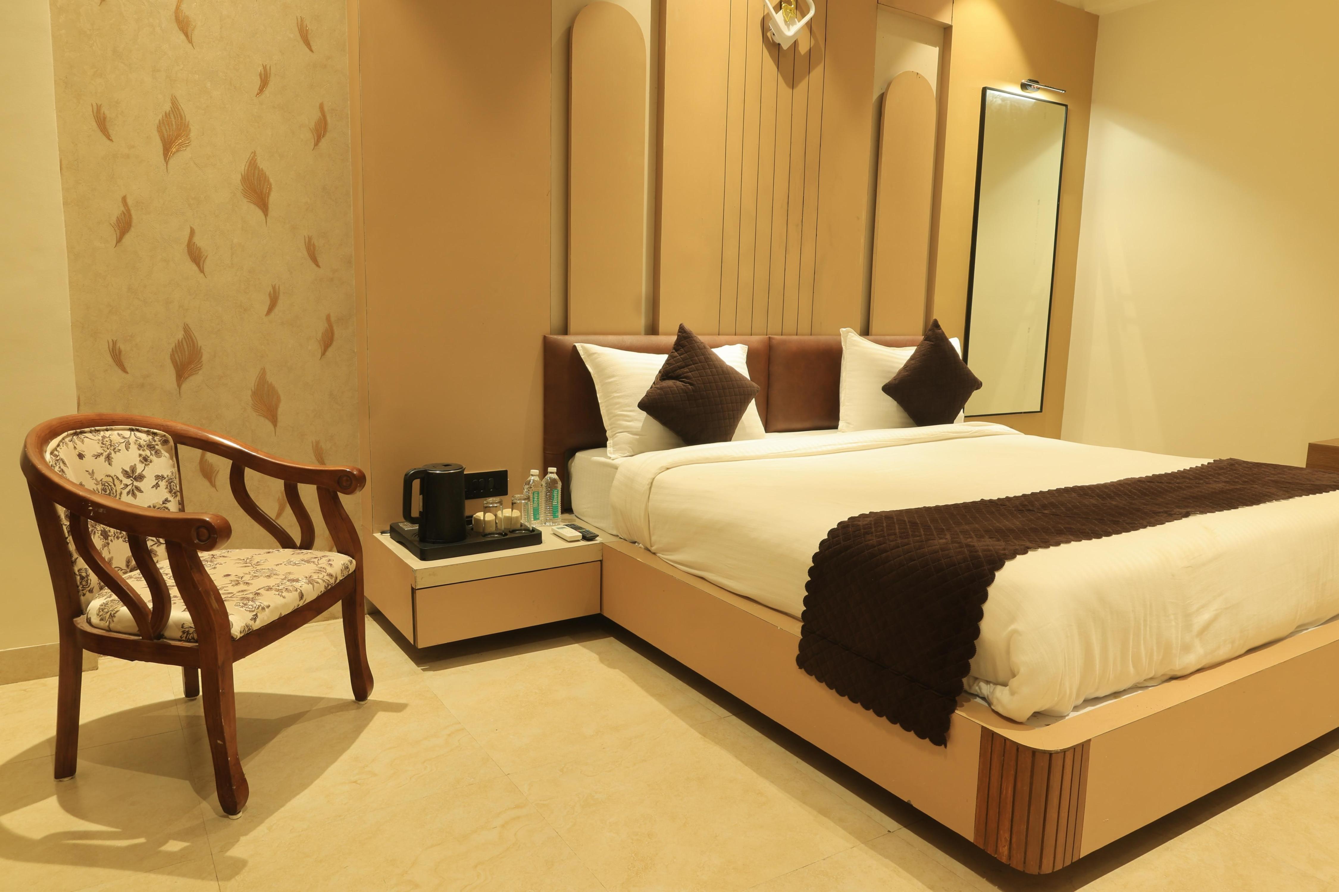 Hotel Narayan Inn. - Tap to explore photos