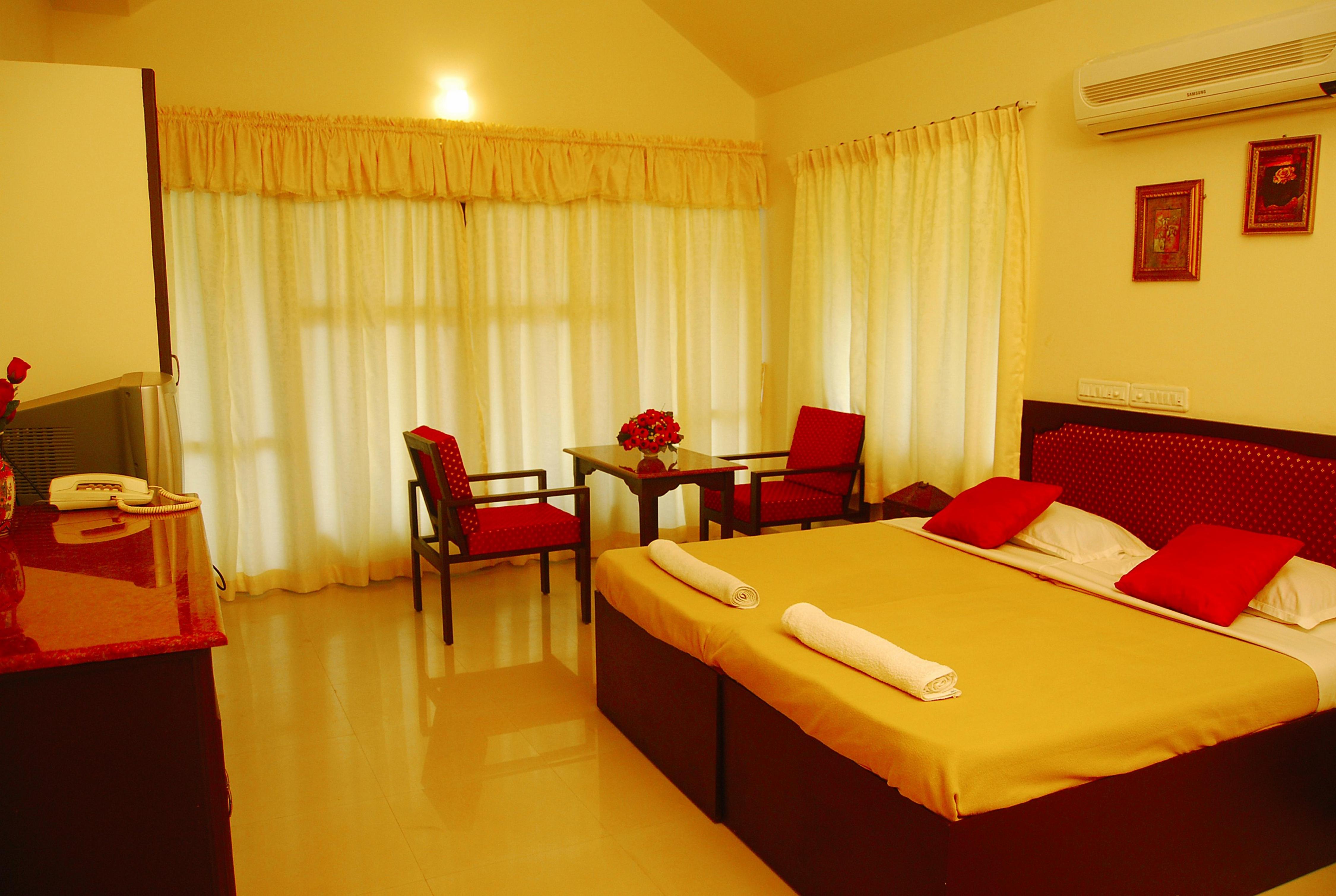 Wintergreen Water Front Resort - 5 Bedroom Villa Room Type - Five Bedroom Pool Villa