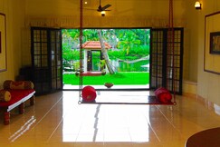 Wintergreen Water Front Resort - 5 Bedroom Villa