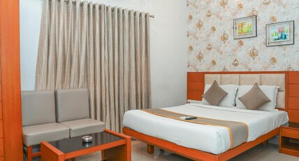 Zaith Residency Near Us Consulate & Apollo hospitals Room Type - Premium Room Zaith Residency Near Us Consulate & Apollo hospitals Room Type - Premium Room