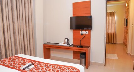 Zaith Residency Near Us Consulate & Apollo hospitals Room Type - Family Suite Room Zaith Residency Near Us Consulate & Apollo hospitals Room Type - Family Suite Room