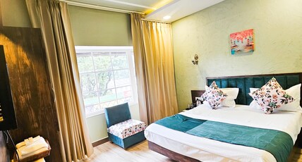 Hotel Indraprastha Luxuria Room Type - Executive Luxury AC Room