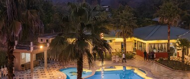 Gajraj Trails Resort