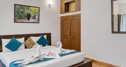 Gajraj Trails Resort Room Type - Deluxe room with Private Sit-Out