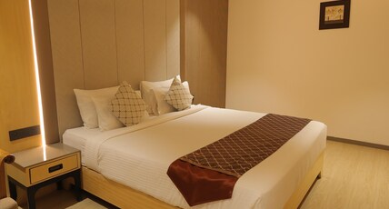 Costa River Room Type - Executive Room Large Bed