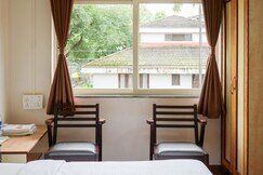 Hotel Sai Palace