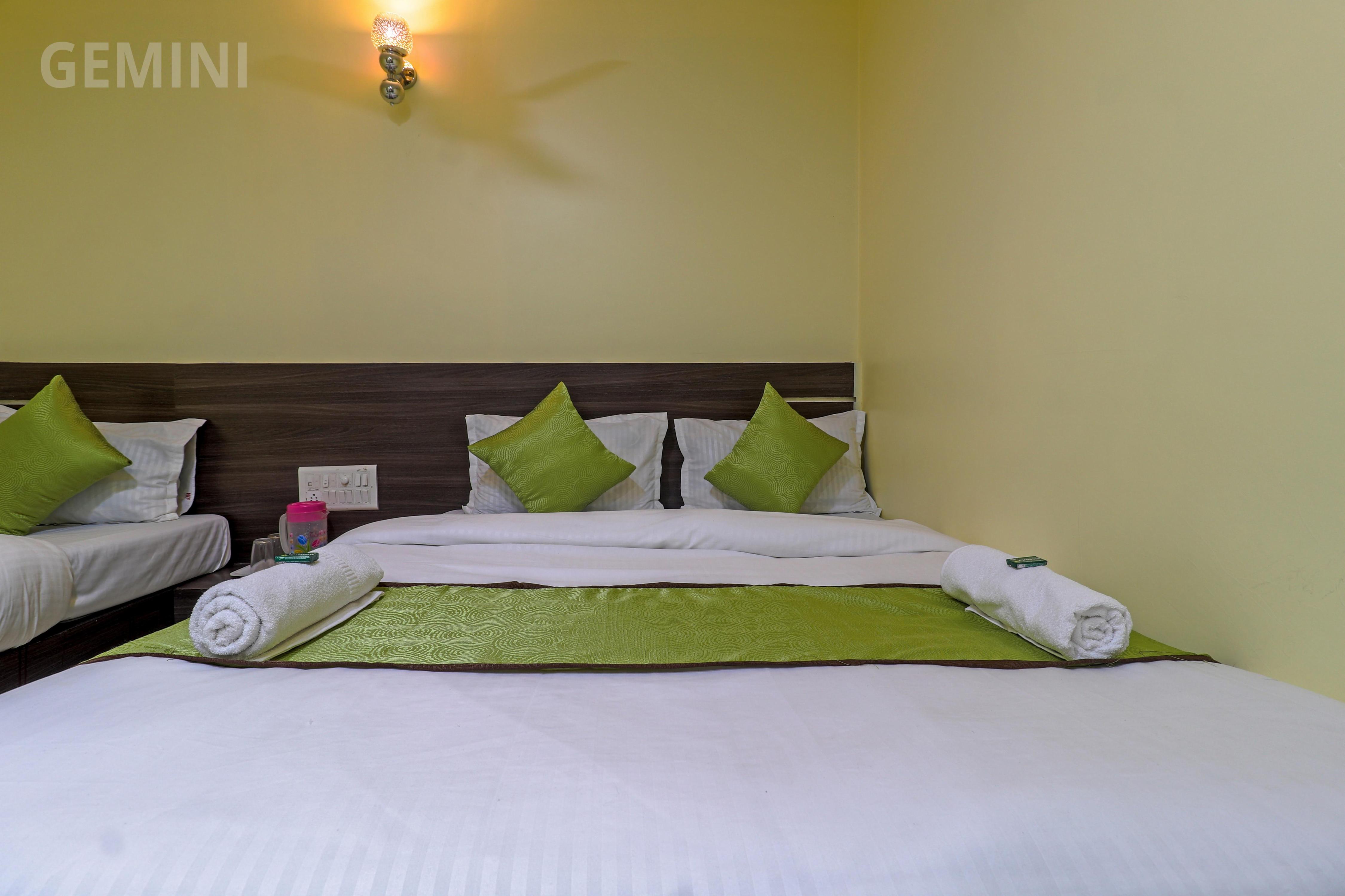 Hotel Gemini - Tap to explore photos