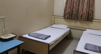 Milan Guest House Room Type - Non AC Deluxe Room - Common Bathroom (Couples not allowed) Milan Guest House Room Type - Non AC Deluxe Room - Common Bathroom (Couples not allowed)