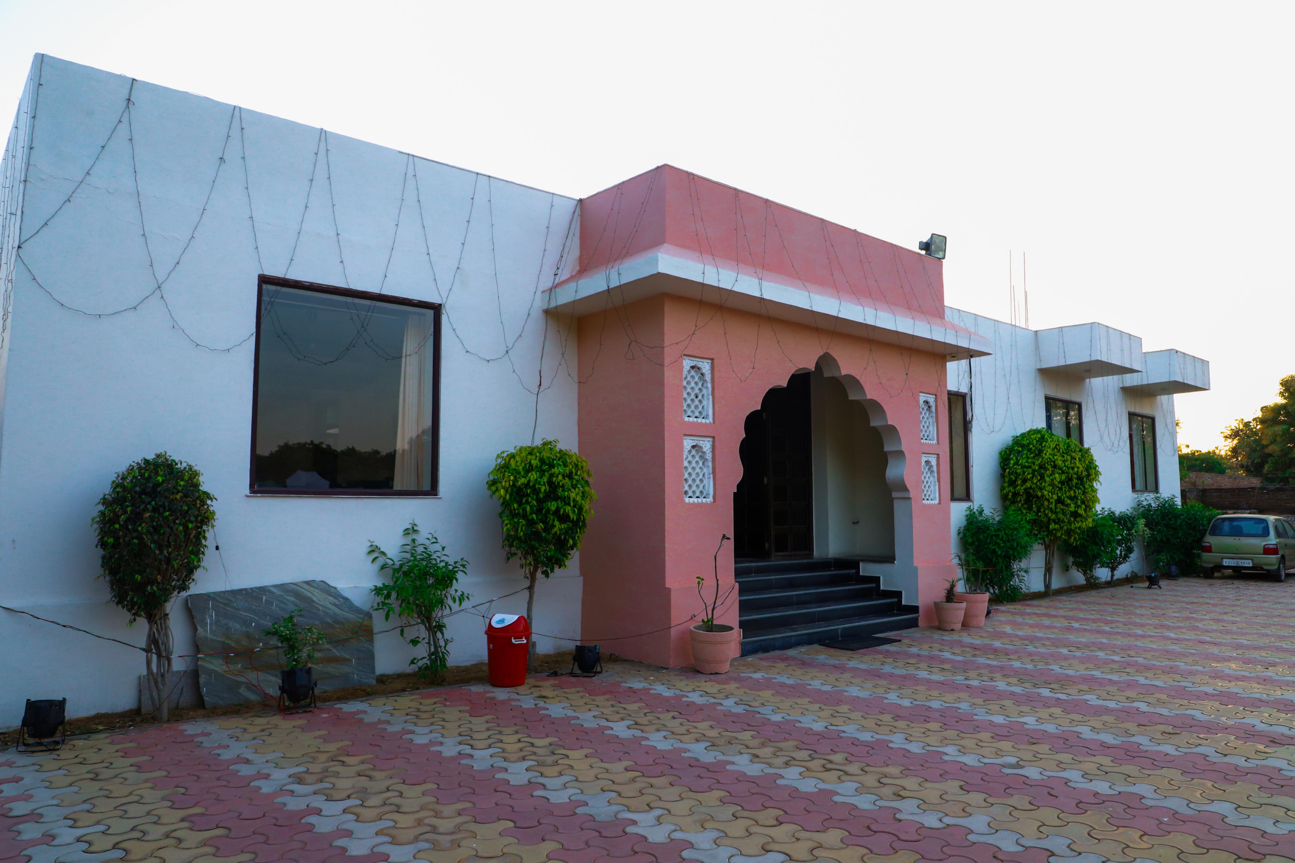 Yash Vilas Resort Ranthambore - Tap to explore photos
