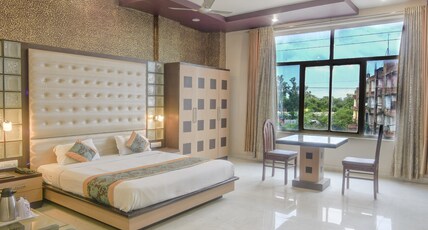 Hotel Vishnu Vilas Room Type - Suite