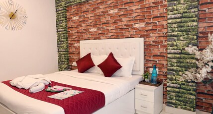 Corporate Suite | Rooms in an Apartment Room Type - Executive room
